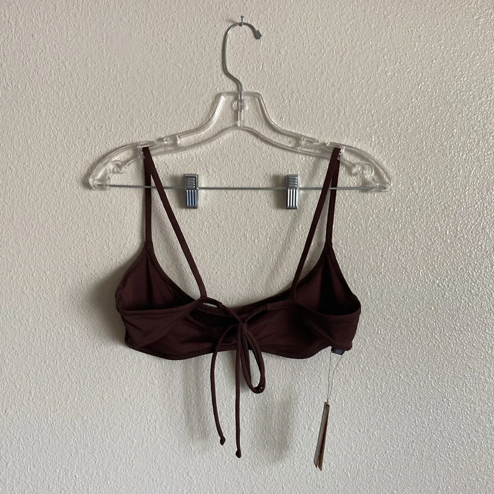 SKIMS Recycled Swim Micro Scoop Bikini Top in Cocoa (Size 2X)